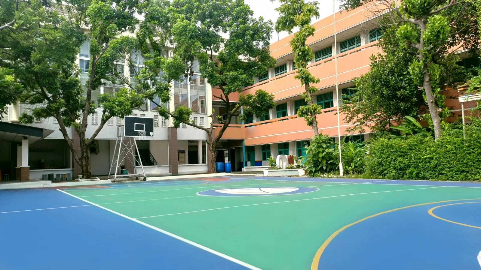 Sports Court at GMC School Semarang