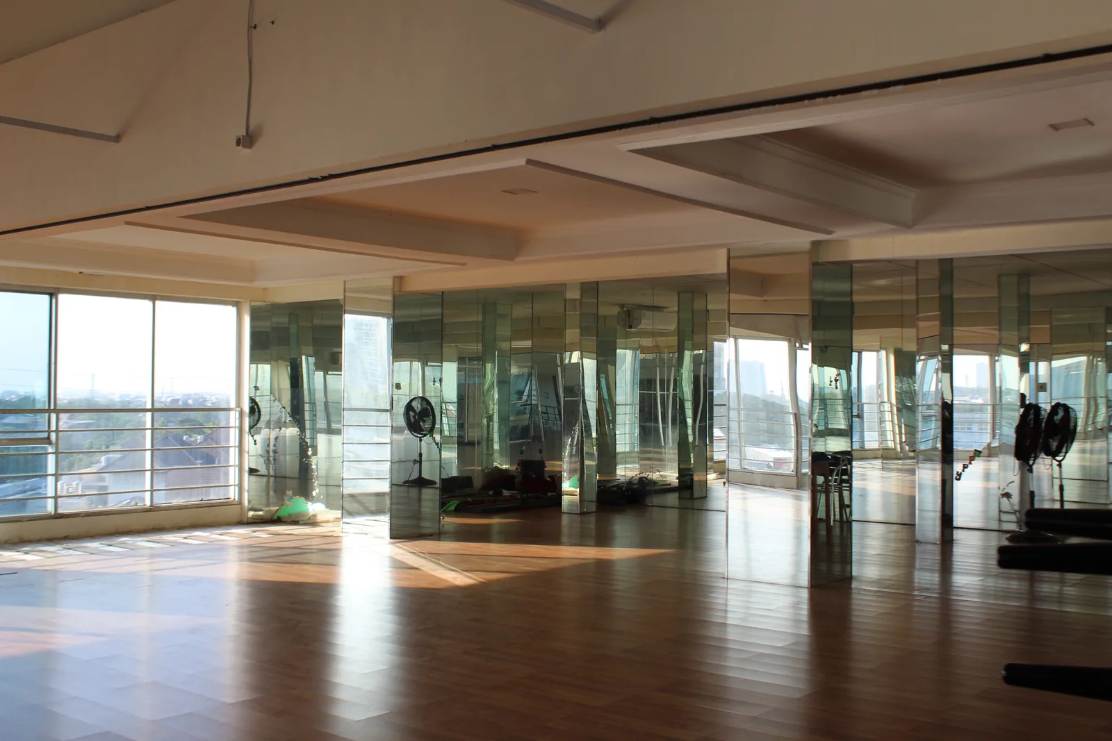 Dance Room at GMC School Surabaya